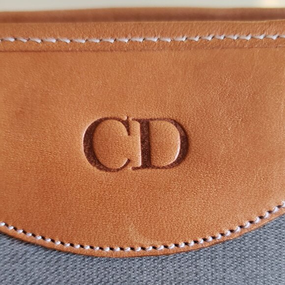 Christian Dior Clutch in Excellent Condition! Awesome! - Picture 4 of 13